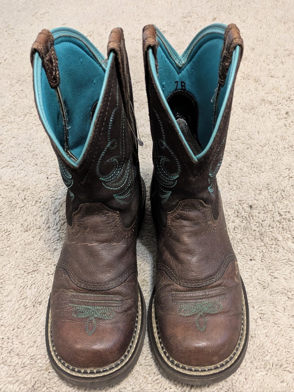 Ariat FatBaby Boot Women's Size 7B Short Brown Leather Teal Blue Emboidery